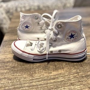 White high top women’s converse